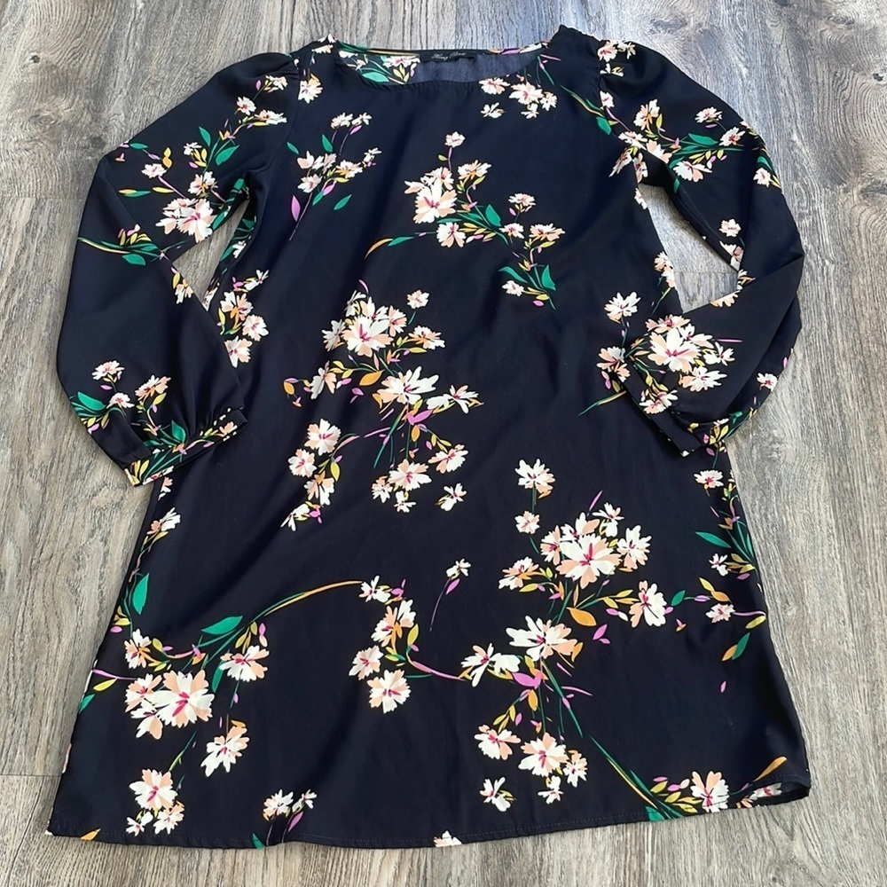 Honey Punch Women’s Long Sleeve Floral Dress, size small